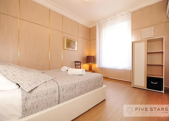 Suite Gioia Five Stars Holiday House